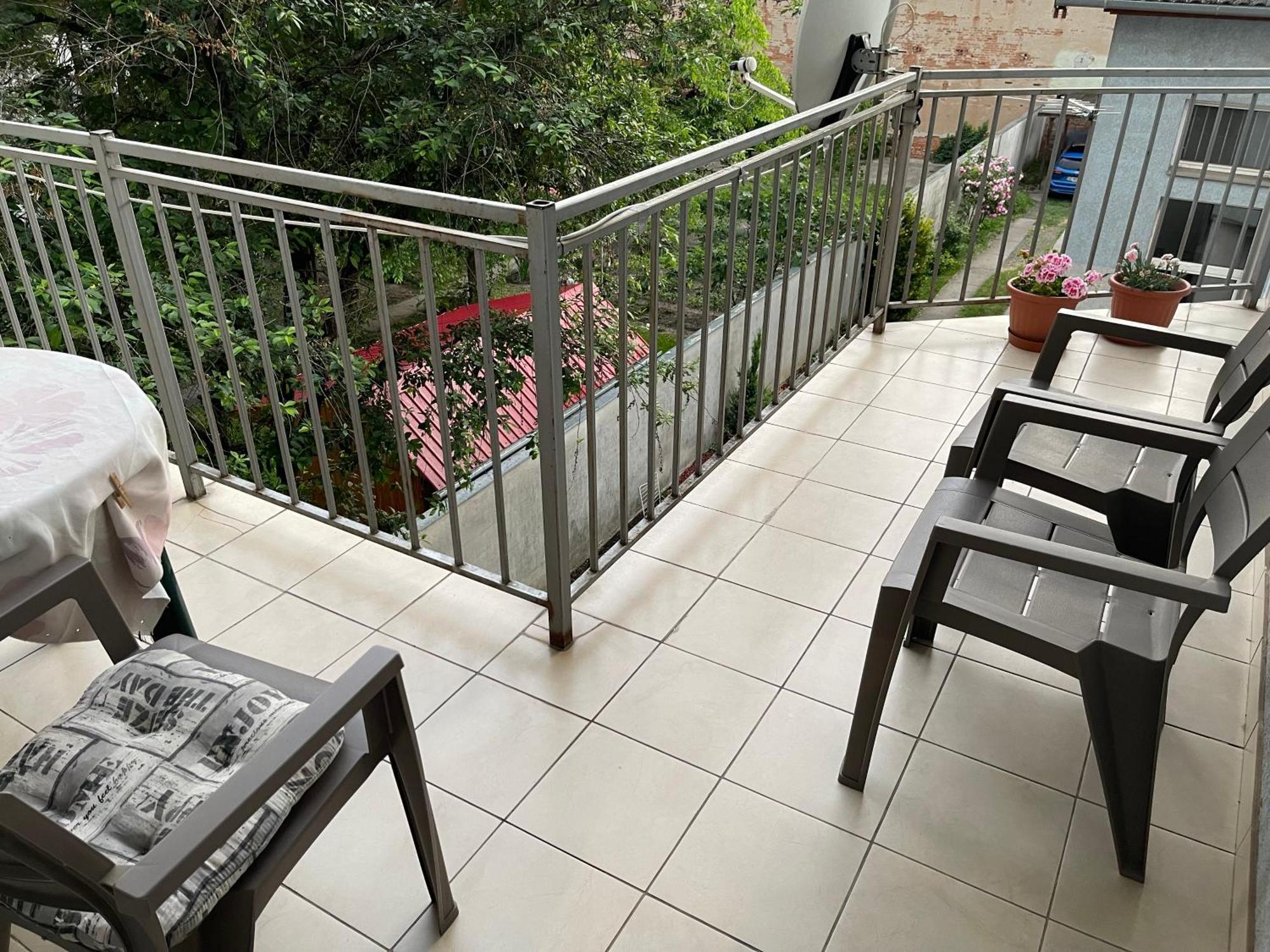 Noemi Appartman Szeged Apartment Exterior photo